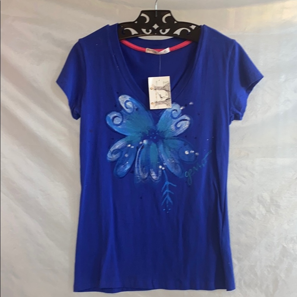 SOLD painted V-neck T-shirt